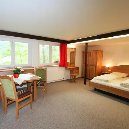 Ferienhaus Holiday Chalet St. Wendelin 7 *